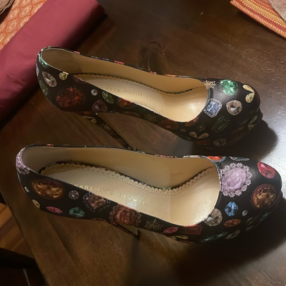 Charlotte Olympia NWOT Black Dolly Jewel Print Platform Pump Heels size …
